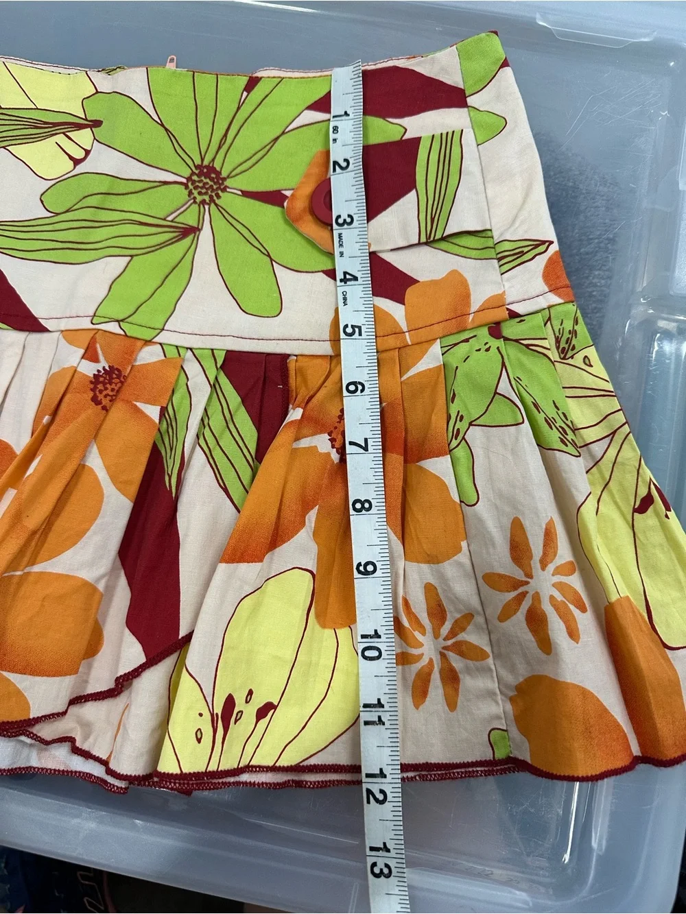 Aziz High-Waist Floral Tiered Pleated Mini Skirt in Orange, Green & Cream